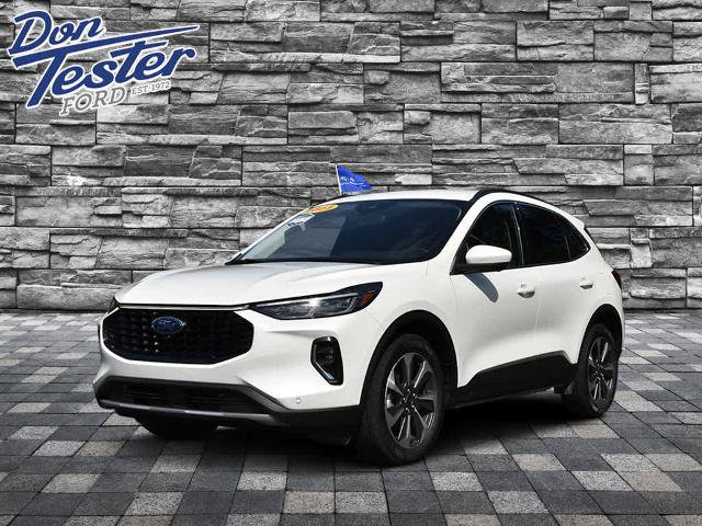 Certified 2023 Ford Escape Platinum AWD/4WD image 7