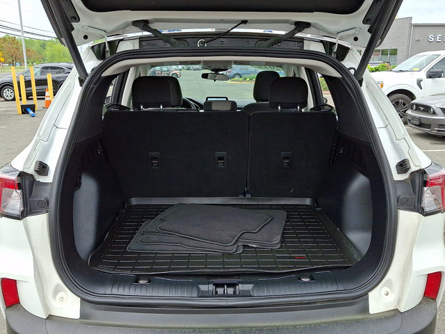 Certified 2022 Ford Escape SE w/ SE Sport Appearance Package AWD/4WD image 29