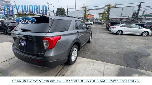 Certified 2022 Ford Explorer XLT w/ Equipment Group 202A image 4