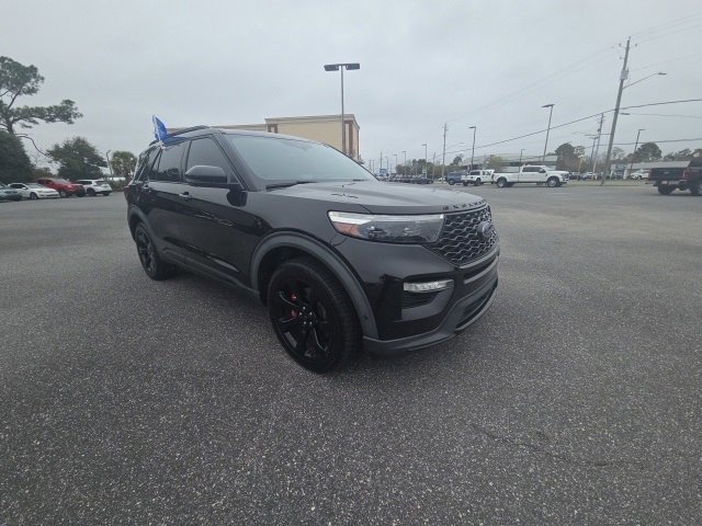 Certified 2020 Ford Explorer ST w/ ST High-Performance Pack image 7