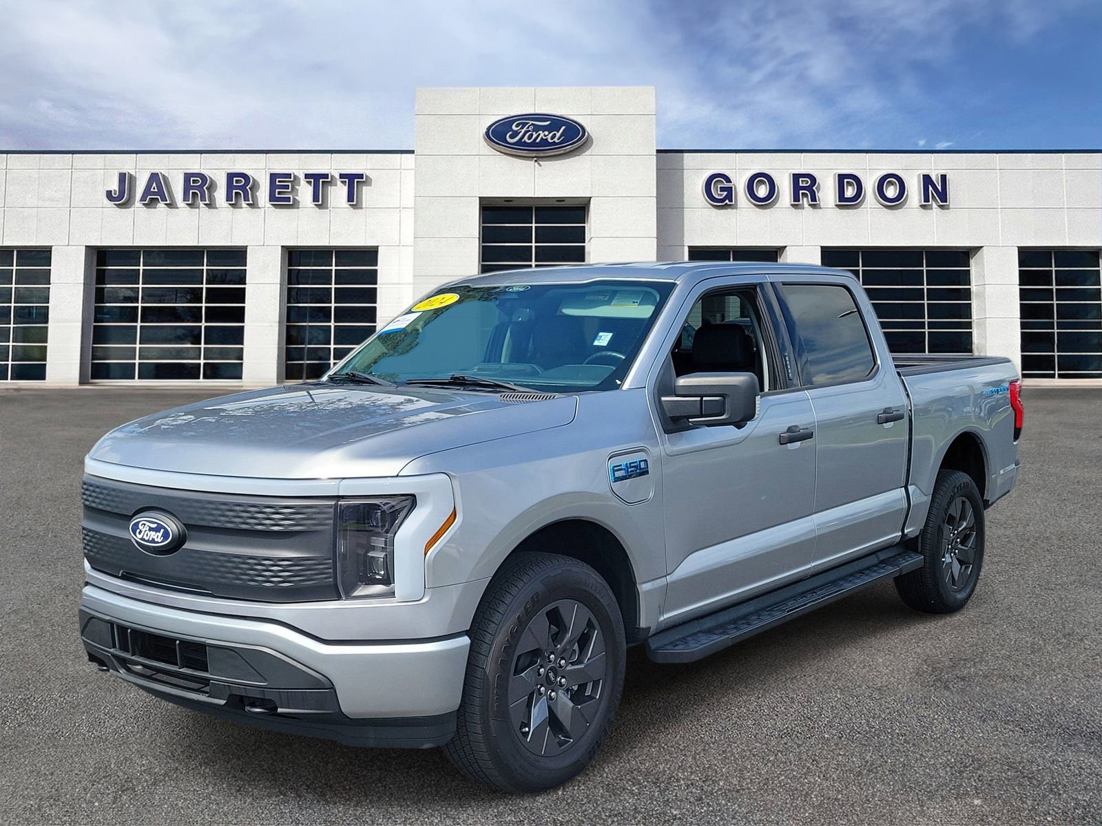 Certified 2024 Ford F150 Lightning XLT AWD/4WD image 2