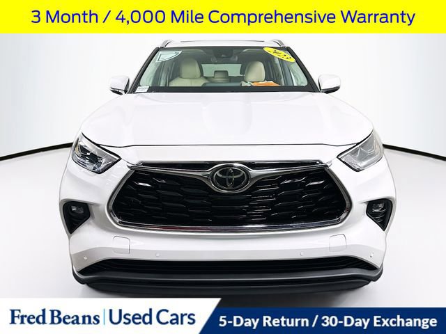 Used 2023 Toyota Highlander Limited image 8