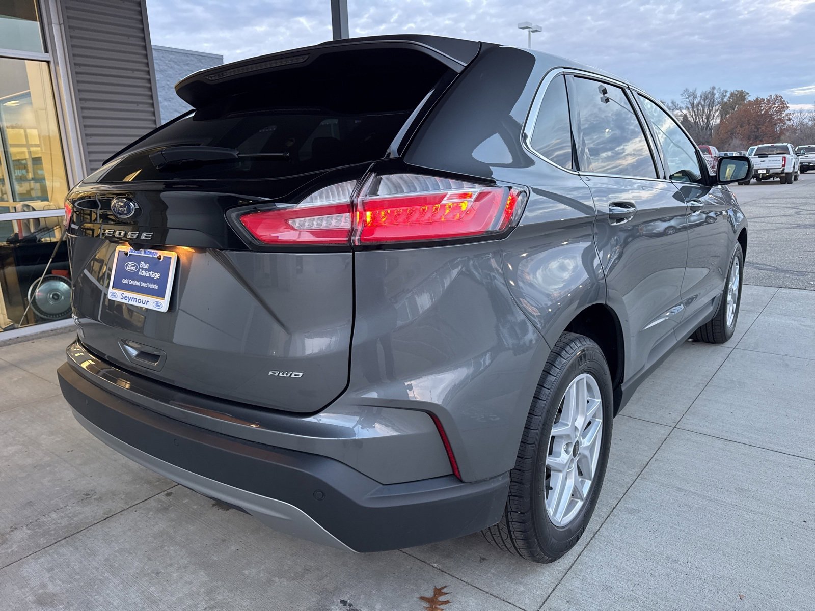 Certified 2024 Ford Edge SEL w/ Convenience Package image 8