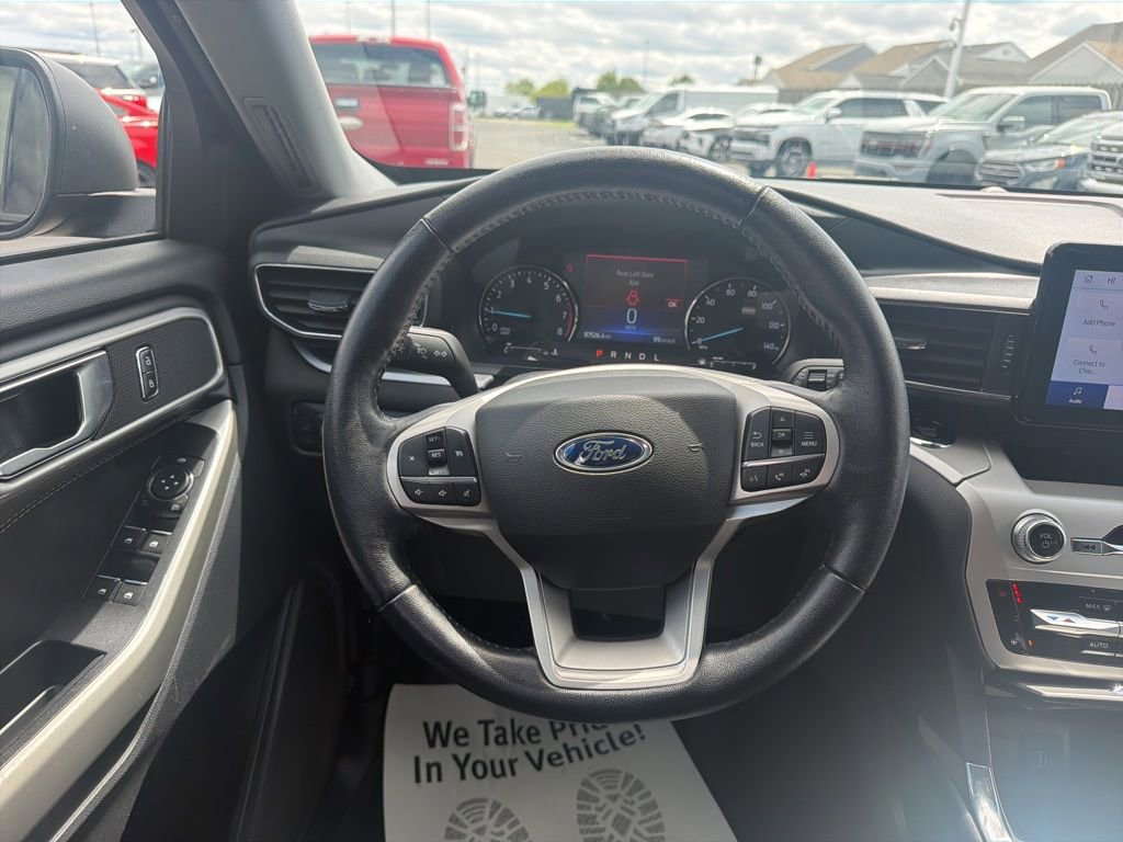 Certified 2022 Ford Explorer XLT w/ Equipment Group 202A AWD/4WD image 15