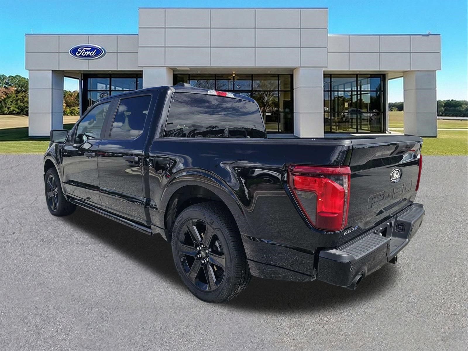 Certified 2025 Ford F150 STX w/ LOBO Package AWD/4WD image 5