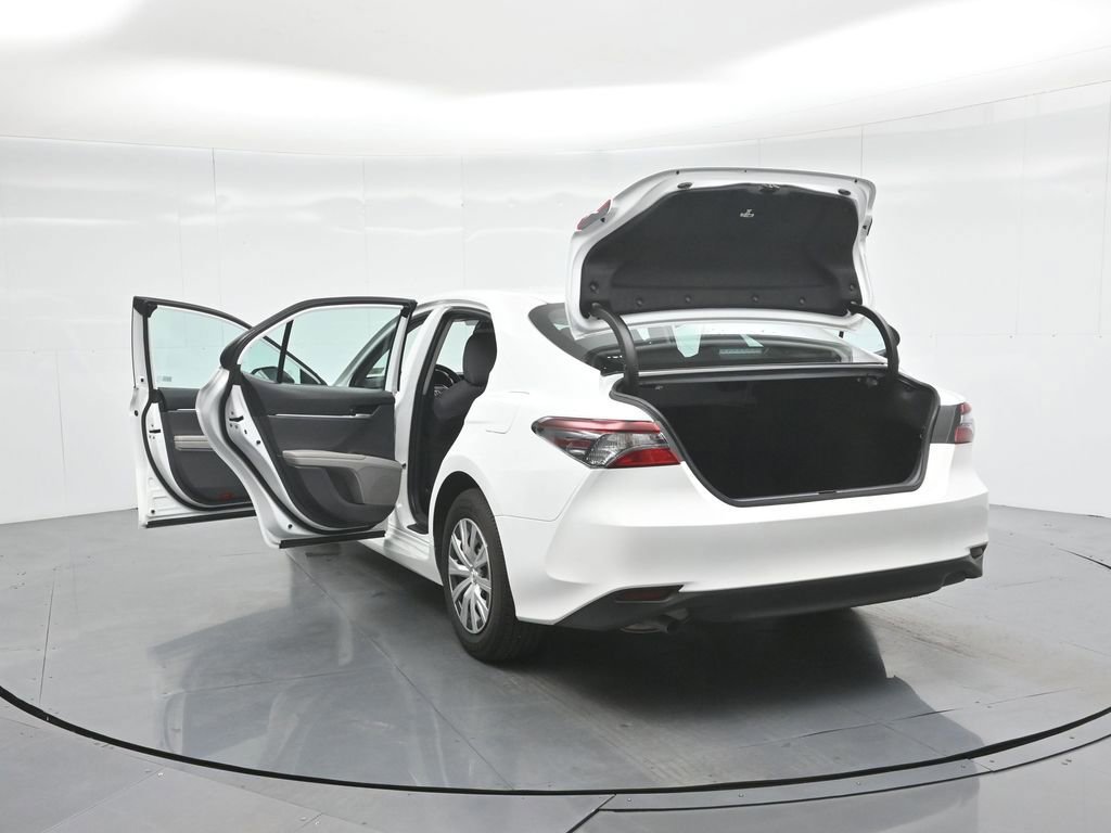 Used 2023 Toyota Camry LE image 53