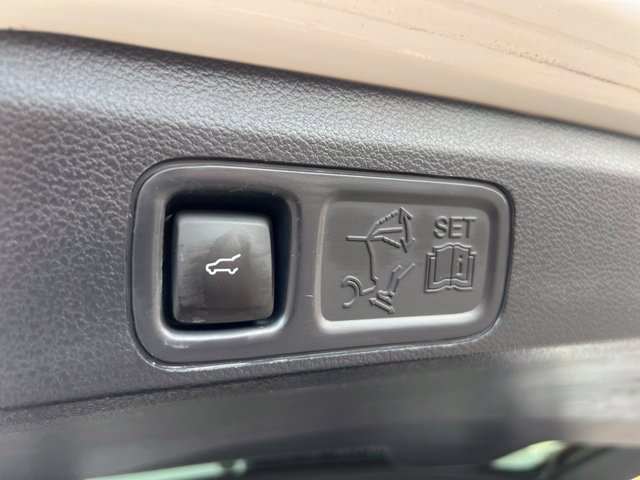 Certified 2023 Ford Expedition Limited AWD/4WD image 27