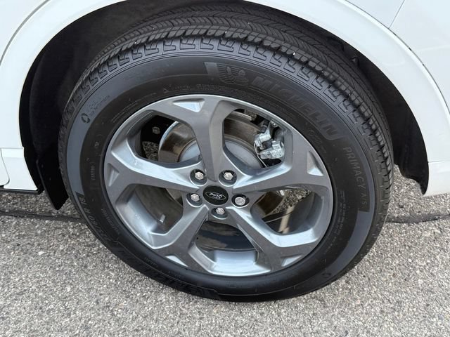 Certified 2023 Ford Escape ST-Line w/ Tech Pack #1 AWD/4WD image 6