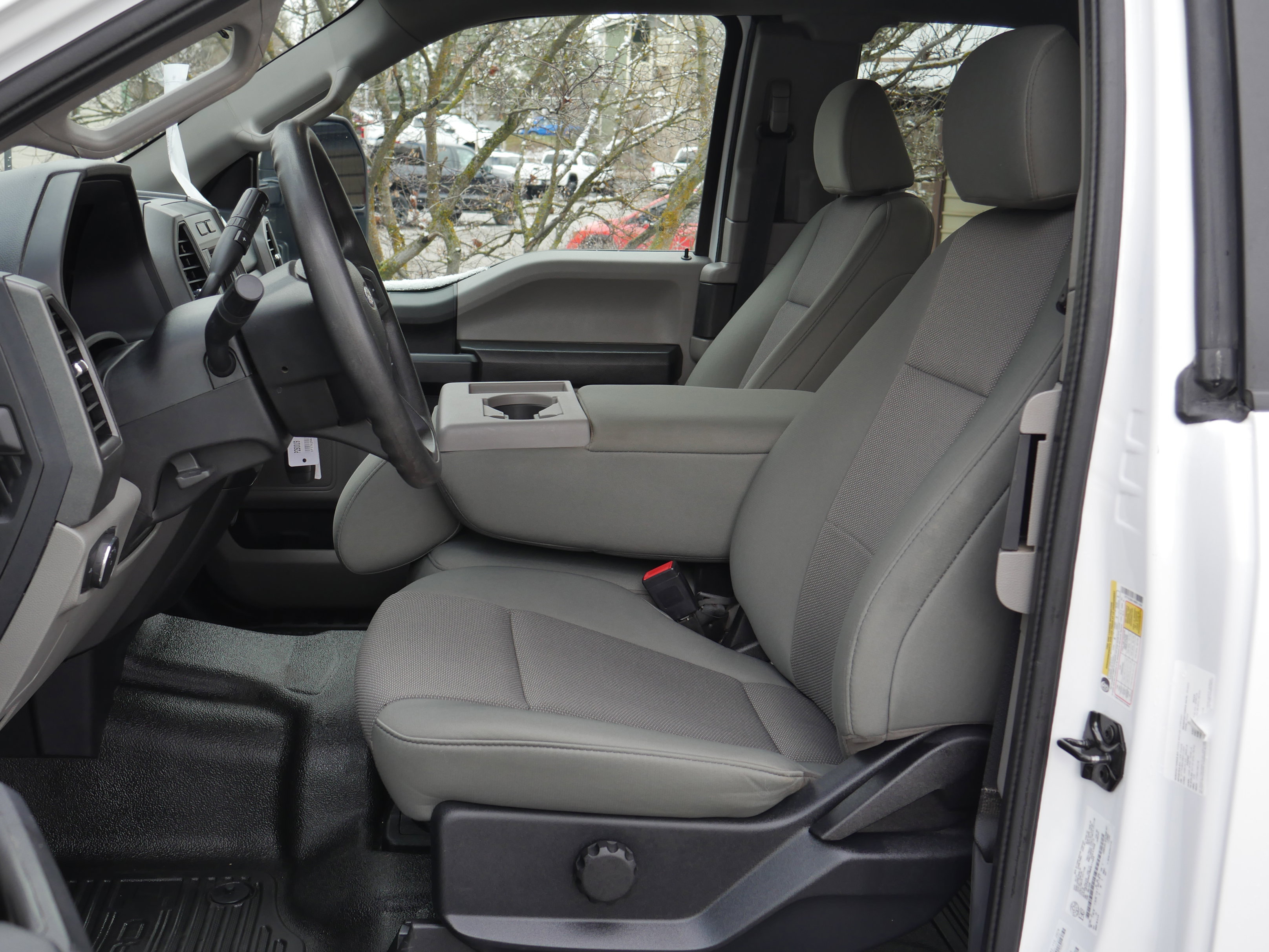 Certified 2021 Ford F250 XL w/ Power Equipment Group image 3