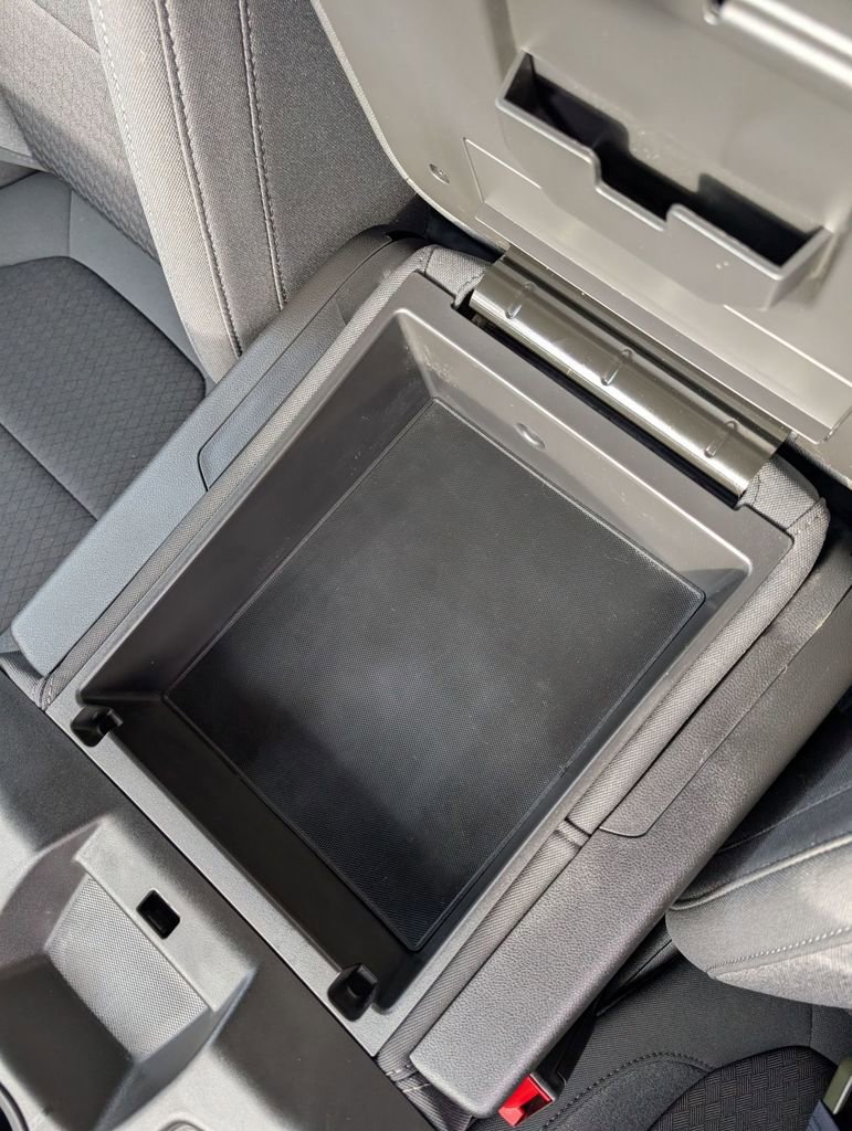 Used 2022 Chevrolet Silverado 1500 LT image 37