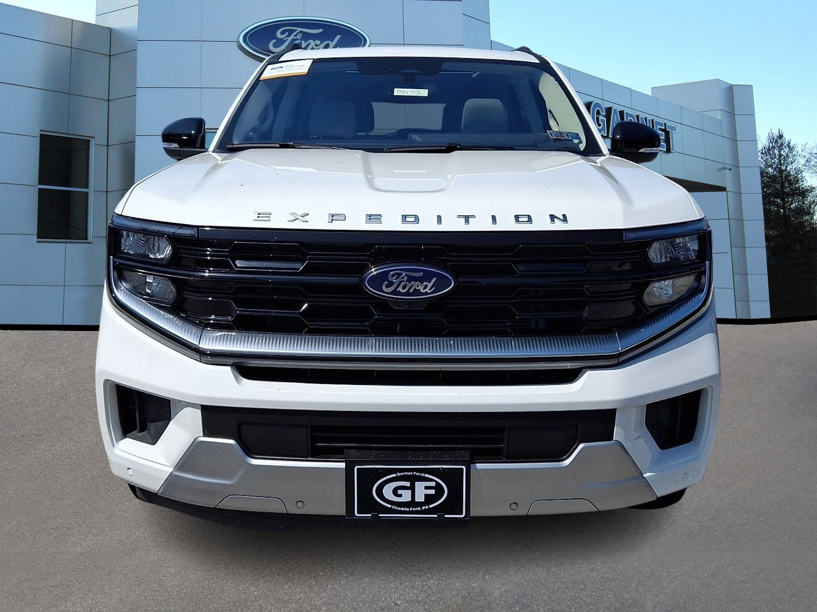 Certified 2025 Ford Expedition Max Platinum w/ Driver's Package AWD/4WD image 3