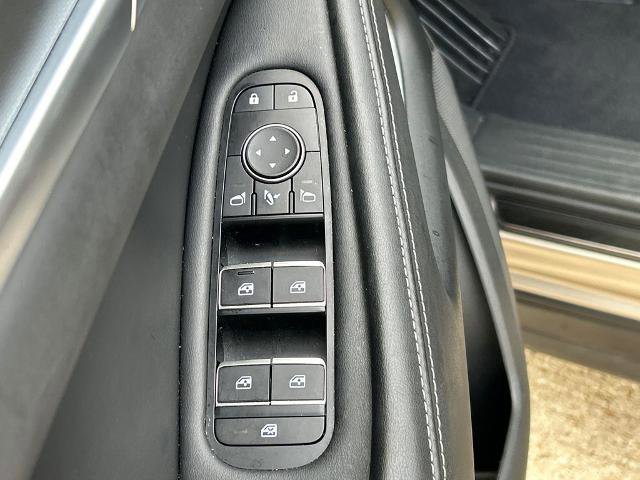 Used 2023 INFINITI QX60 Luxe w/ Vision Package image 16