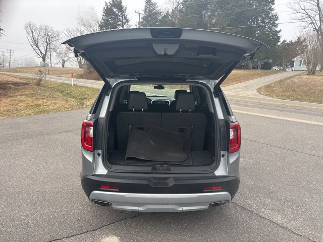 Used 2023 GMC Acadia SLT FWD image 7