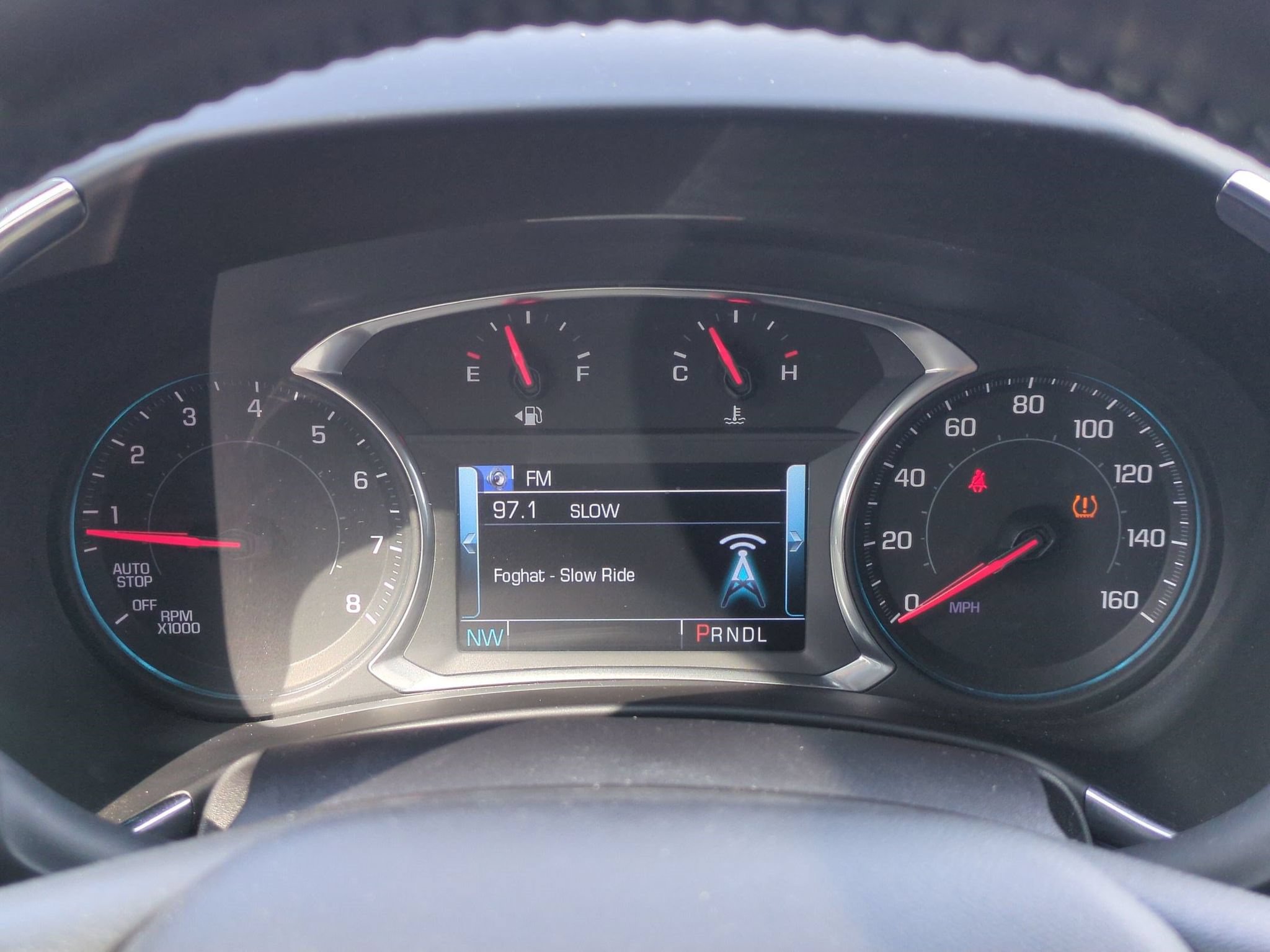 Used 2018 Chevrolet Equinox Premier FWD image 19