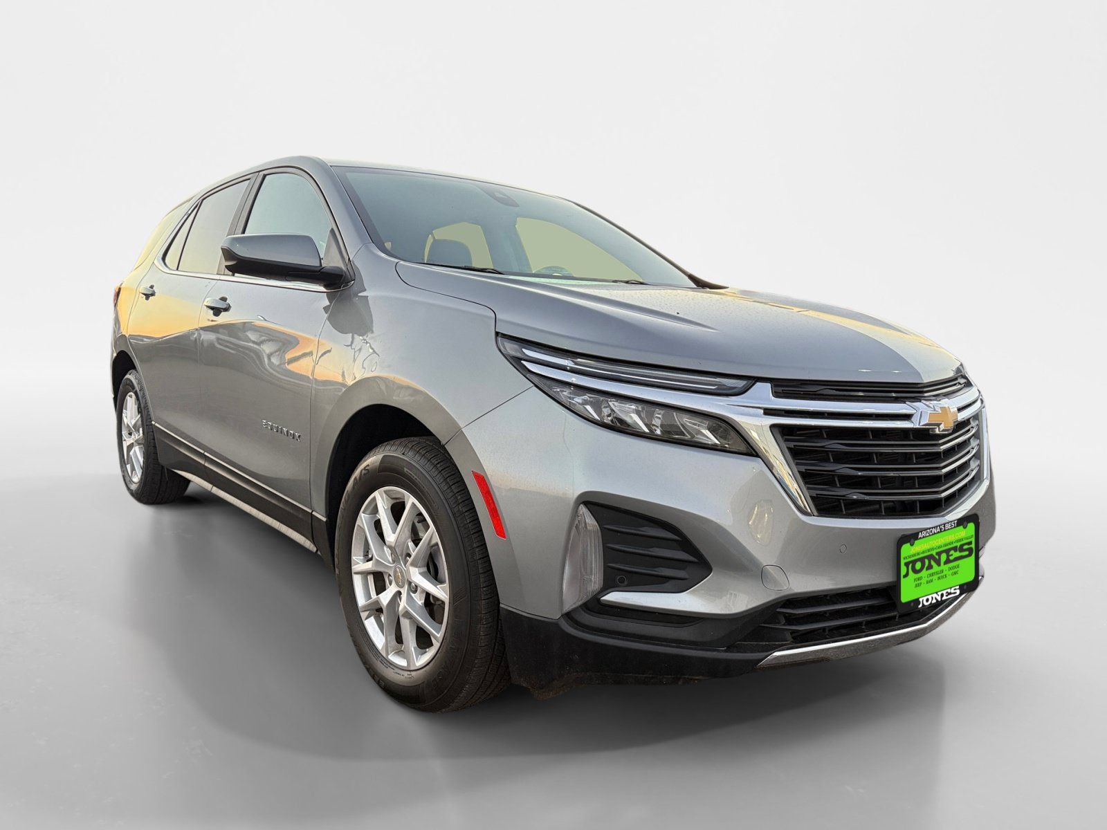 Used 2024 Chevrolet Equinox LT FWD image 9