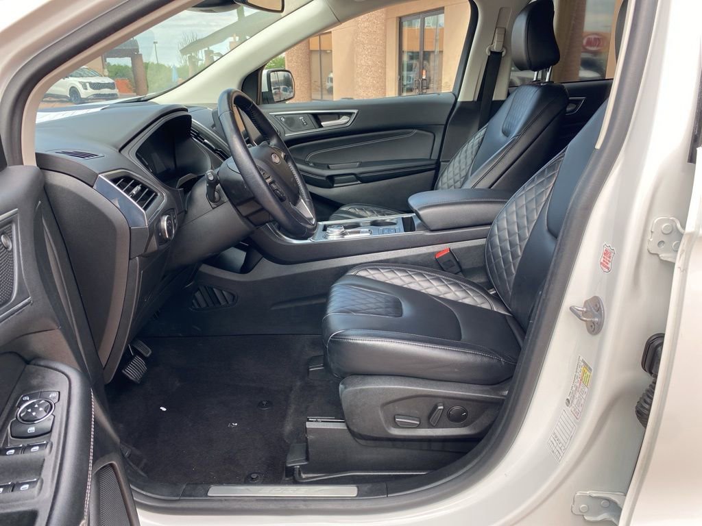 Certified 2023 Ford Edge Titanium AWD/4WD image 26