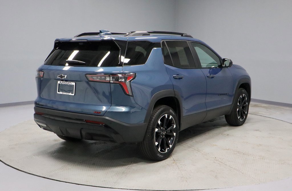 Used 2025 Chevrolet Equinox RS w/ Safety and Technology Package image 5