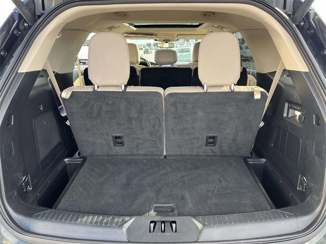 Certified 2023 Ford Explorer Limited w/ Equipment Group 301A image 9