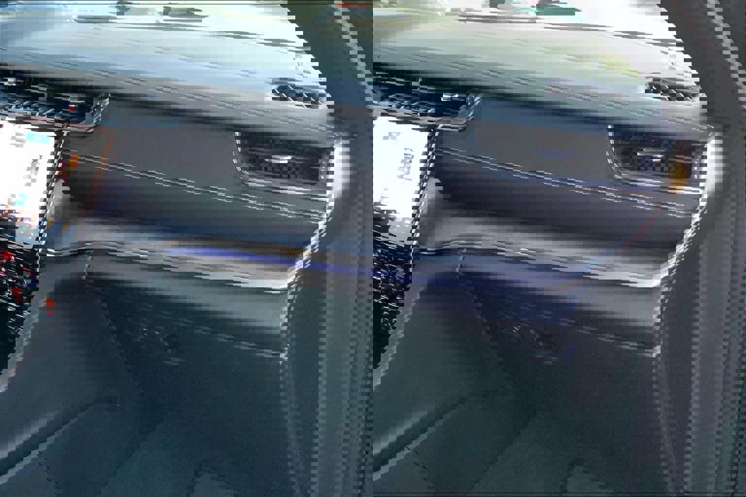 Used 2023 Jeep Grand Cherokee L Overland w/ Advanced Protech Group III image 18