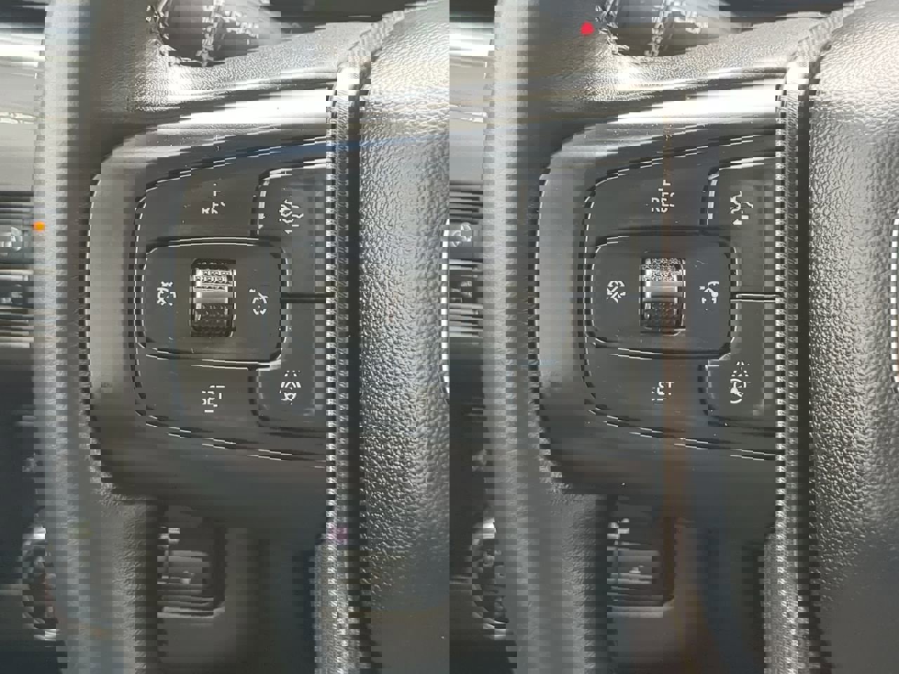 Used 2023 GMC Yukon Denali Ultimate image 24