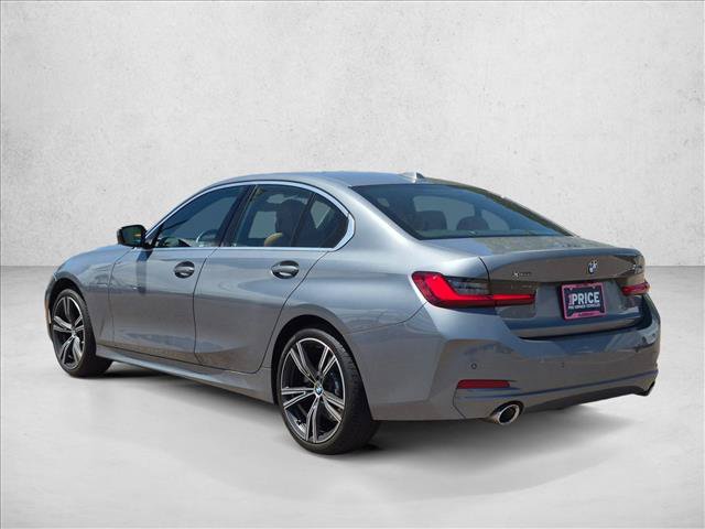 Used 2023 BMW 330i xDrive Sedan w/ Premium Package AWD/4WD image 7