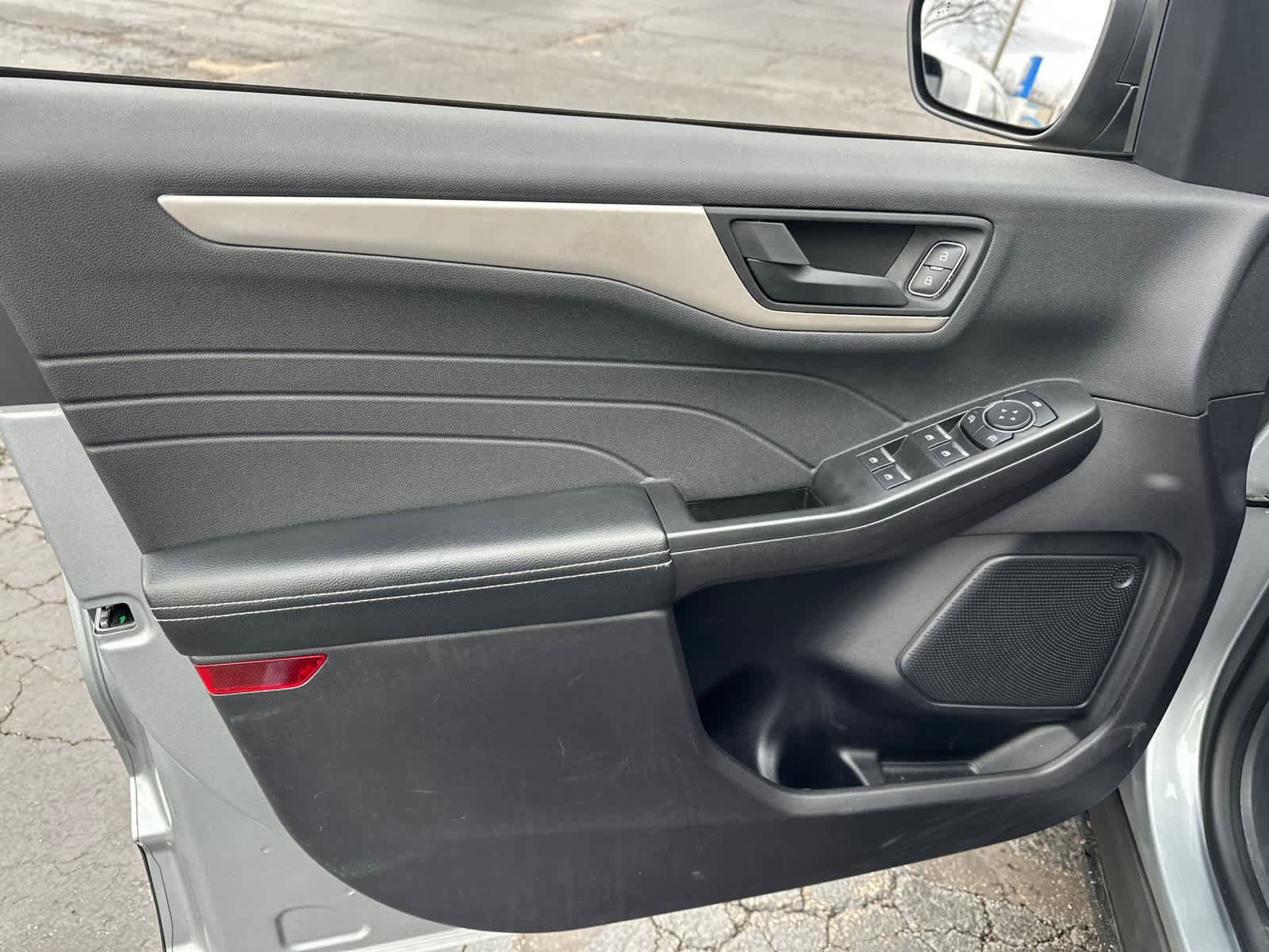 Certified 2022 Ford Escape SE w/ Convenience Package image 29