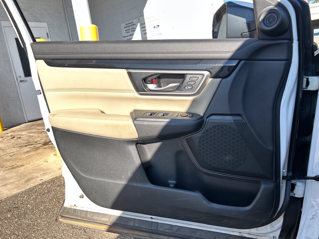 Used 2020 Honda CR-V Touring image 8