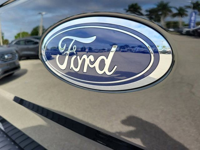 Certified 2017 Ford F150 XLT w/ Equipment Group 301A Mid image 14