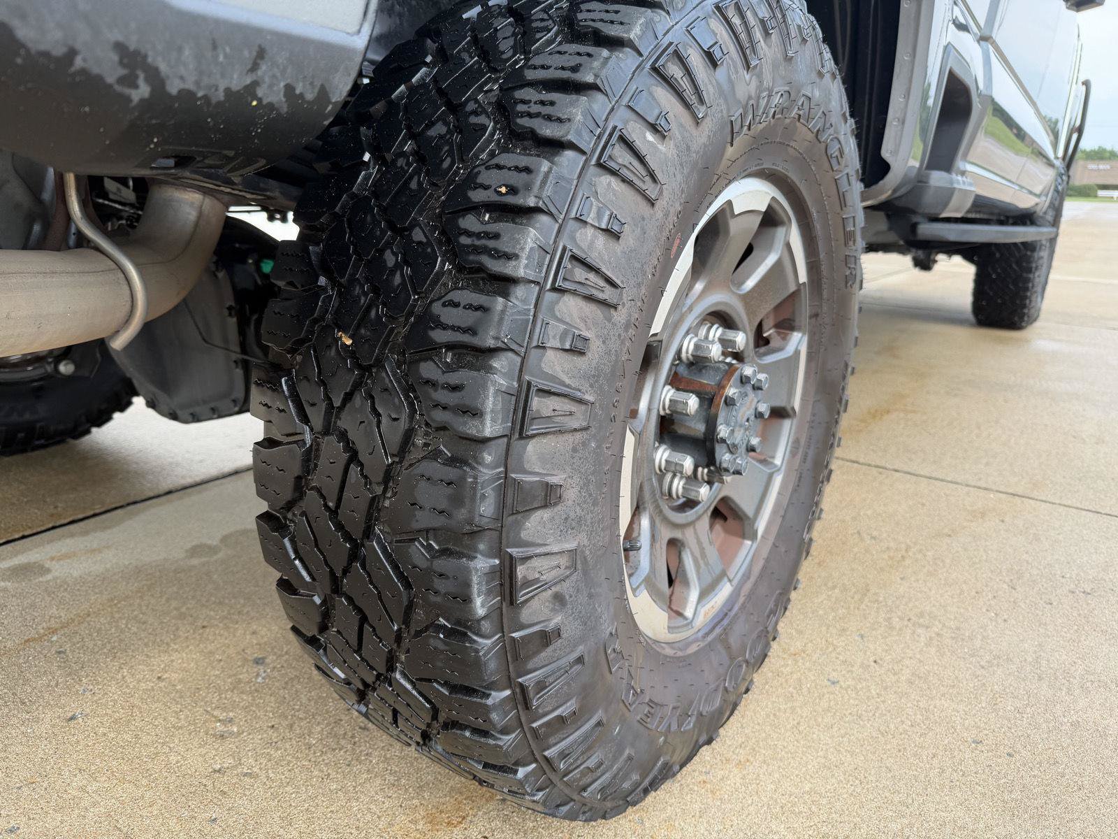Certified 2024 Ford F350 XLT w/ Tremor Off-Road Package AWD/4WD image 10
