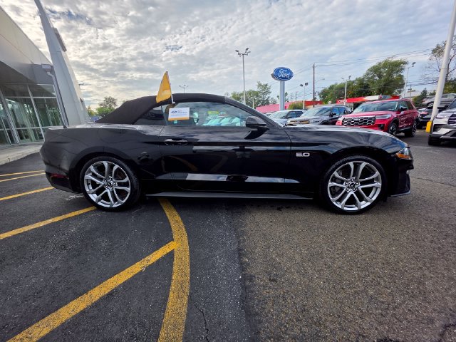 Certified 2022 Ford Mustang GT RWD image 13