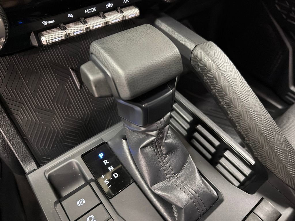 Used 2025 Toyota Tacoma SR RWD image 27