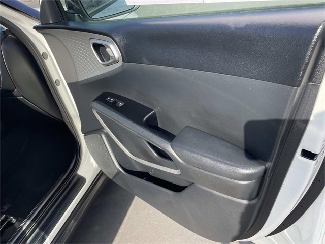 Used 2023 Kia Soul S image 34