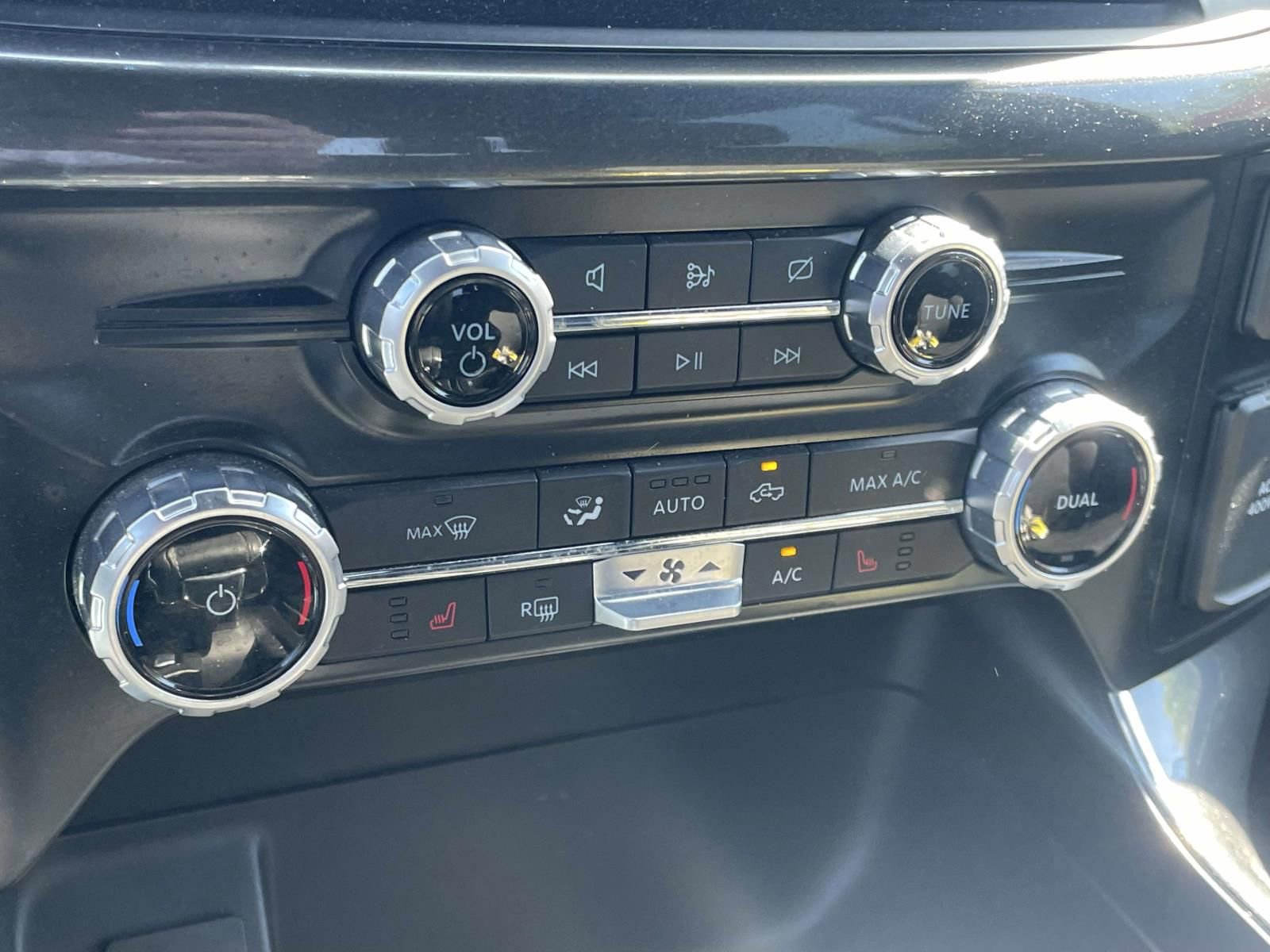 Certified 2023 Ford F150 XLT w/ Equipment Group 302A High image 24