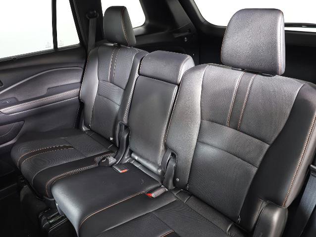 Used 2023 Honda Passport TrailSport image 11