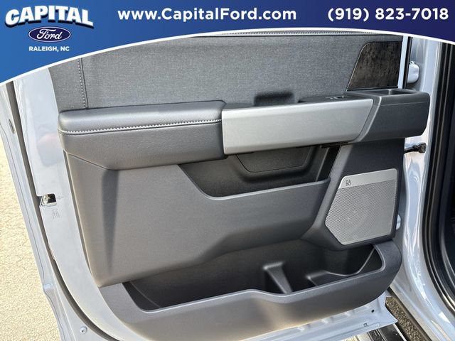 Certified 2024 Ford F250 Lariat w/ Lariat Ultimate Package AWD/4WD image 17