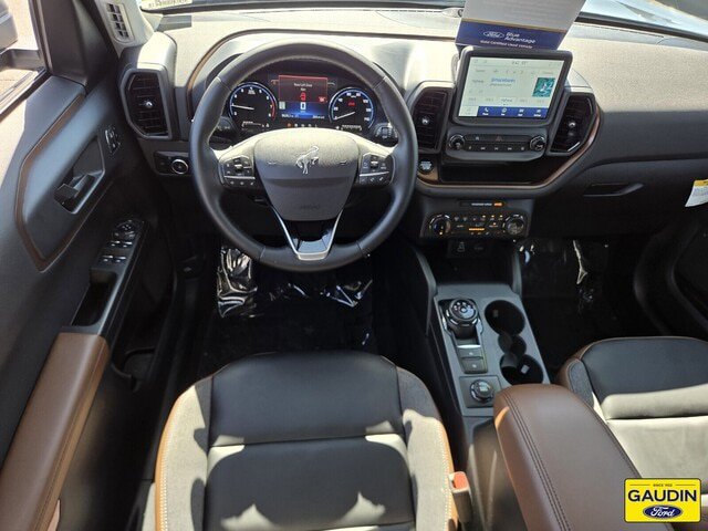 Certified 2024 Ford Bronco Sport Outer Banks w/ Tech Package AWD/4WD image 12