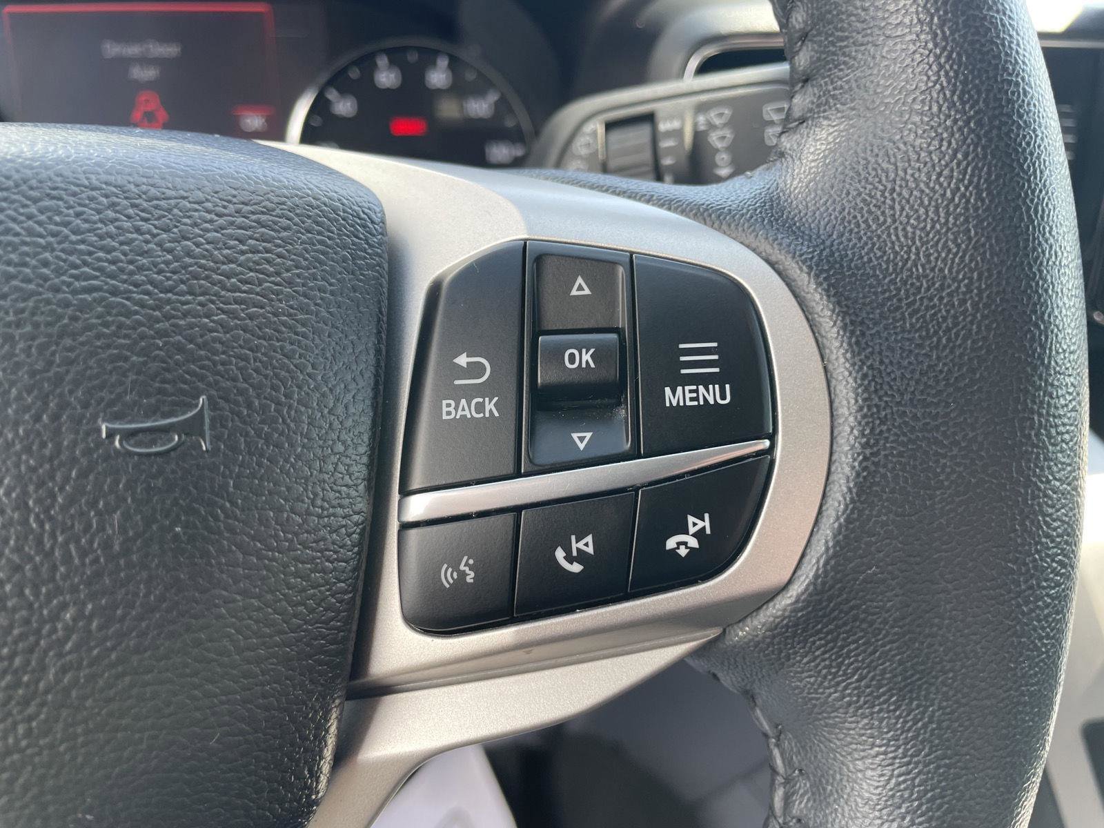 Certified 2023 Ford Explorer XLT w/ Equipment Group 202A AWD/4WD image 16