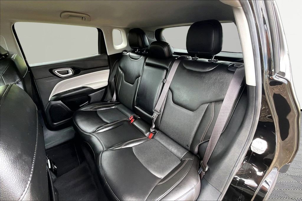 Used 2022 Jeep Compass Limited AWD/4WD image 26