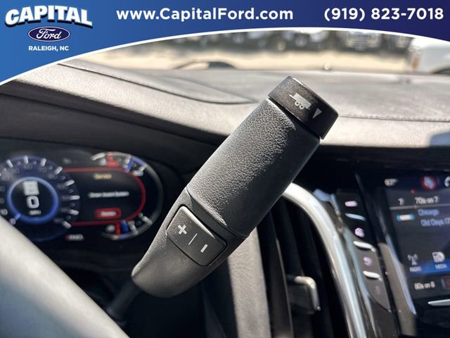 Used 2020 Cadillac Escalade Premium Luxury AWD/4WD image 31