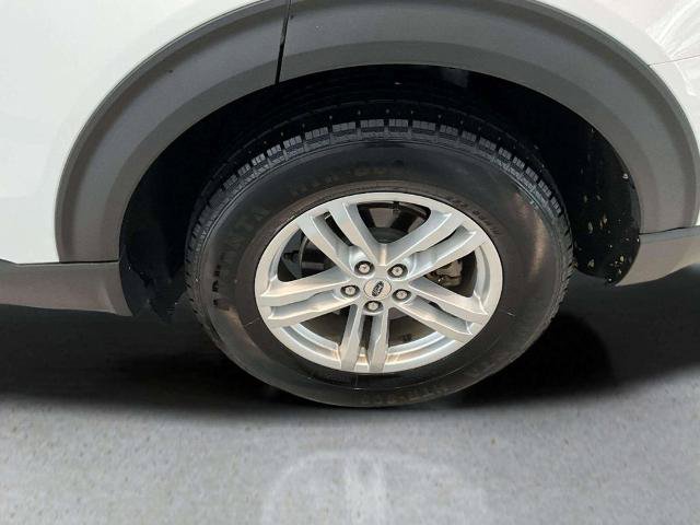 Certified 2020 Ford Explorer XLT w/ Equipment Group 202A AWD/4WD image 35