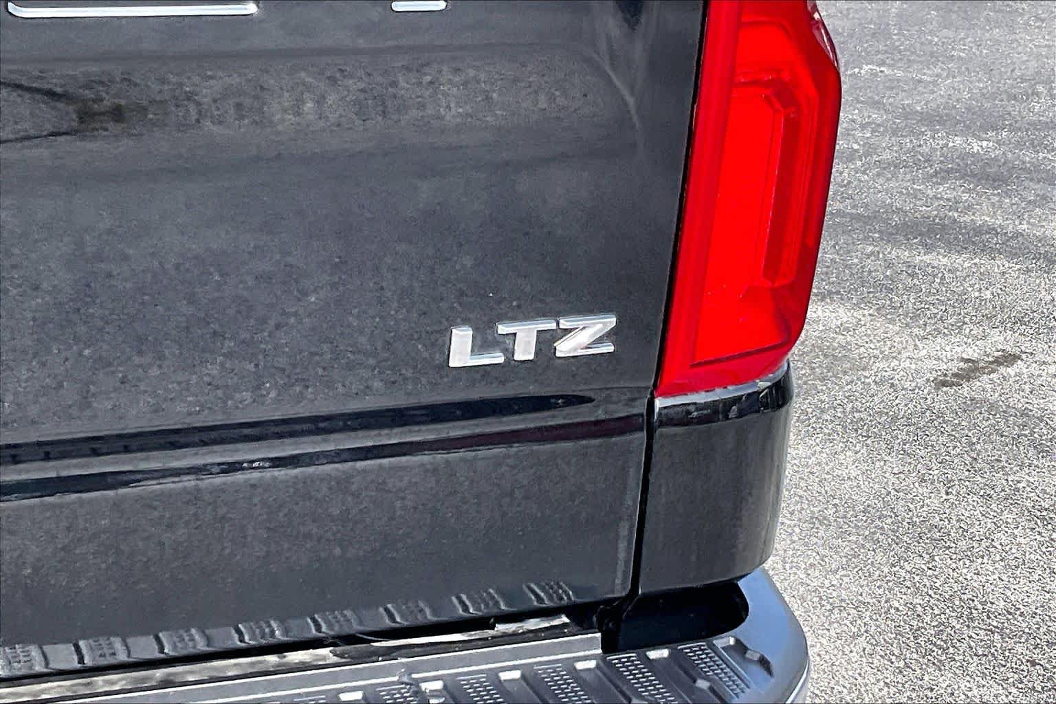 Used 2025 Chevrolet Silverado 1500 LTZ w/ LTZ Premium Texas Edition RWD image 10