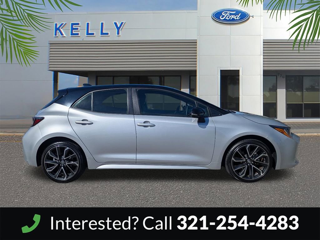 Used 2022 Toyota Corolla XSE FWD image 5