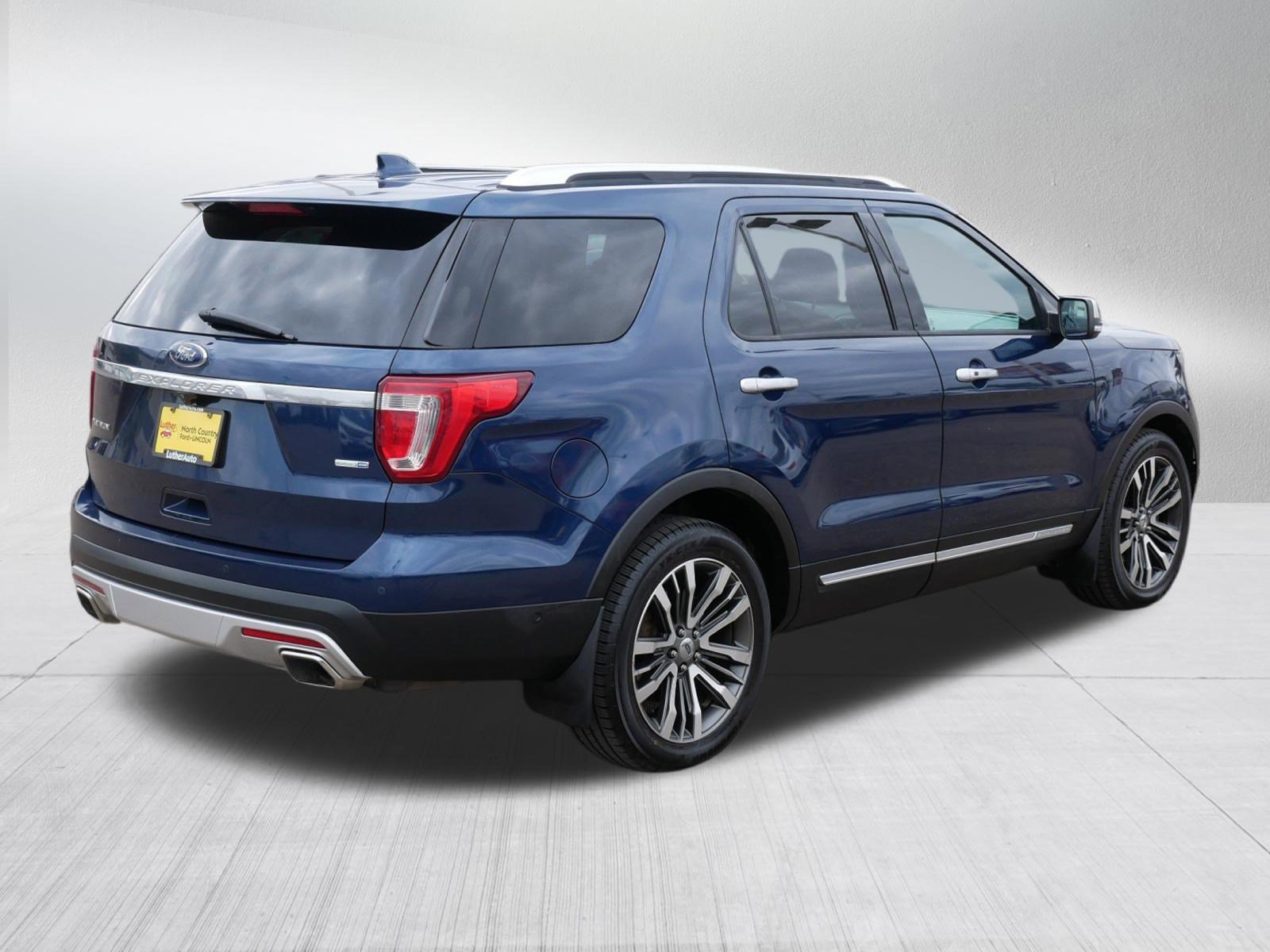 Certified 2017 Ford Explorer Platinum AWD/4WD image 7