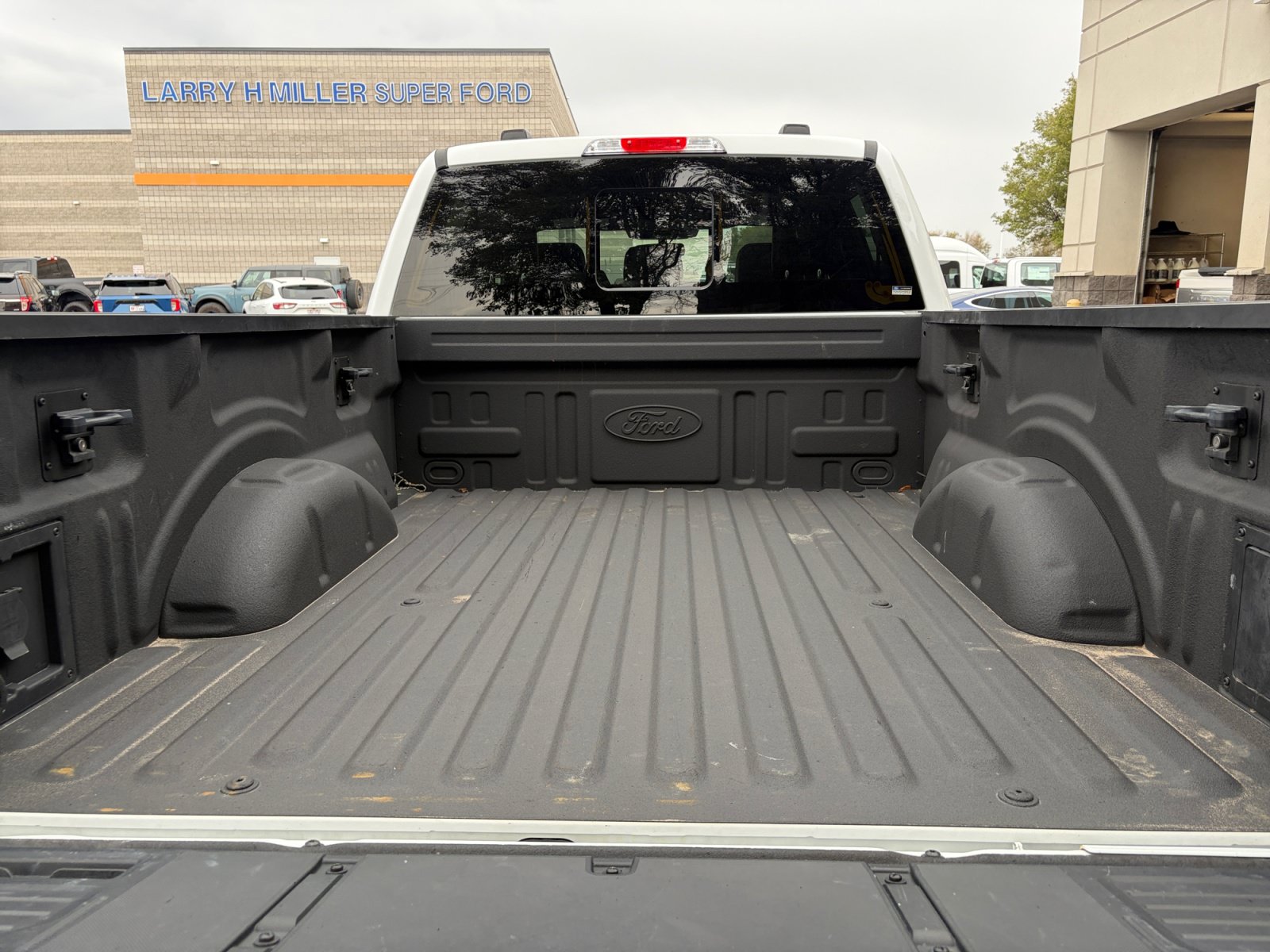 Certified 2024 Ford F150 Lariat w/ Bed Utility Package AWD/4WD image 30
