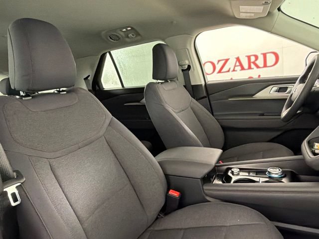 Certified 2026 Ford Explorer Active AWD/4WD image 16