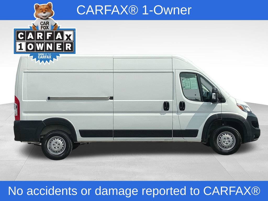 Used 2024 RAM ProMaster 2500 w/ Convenience Group FWD image 2