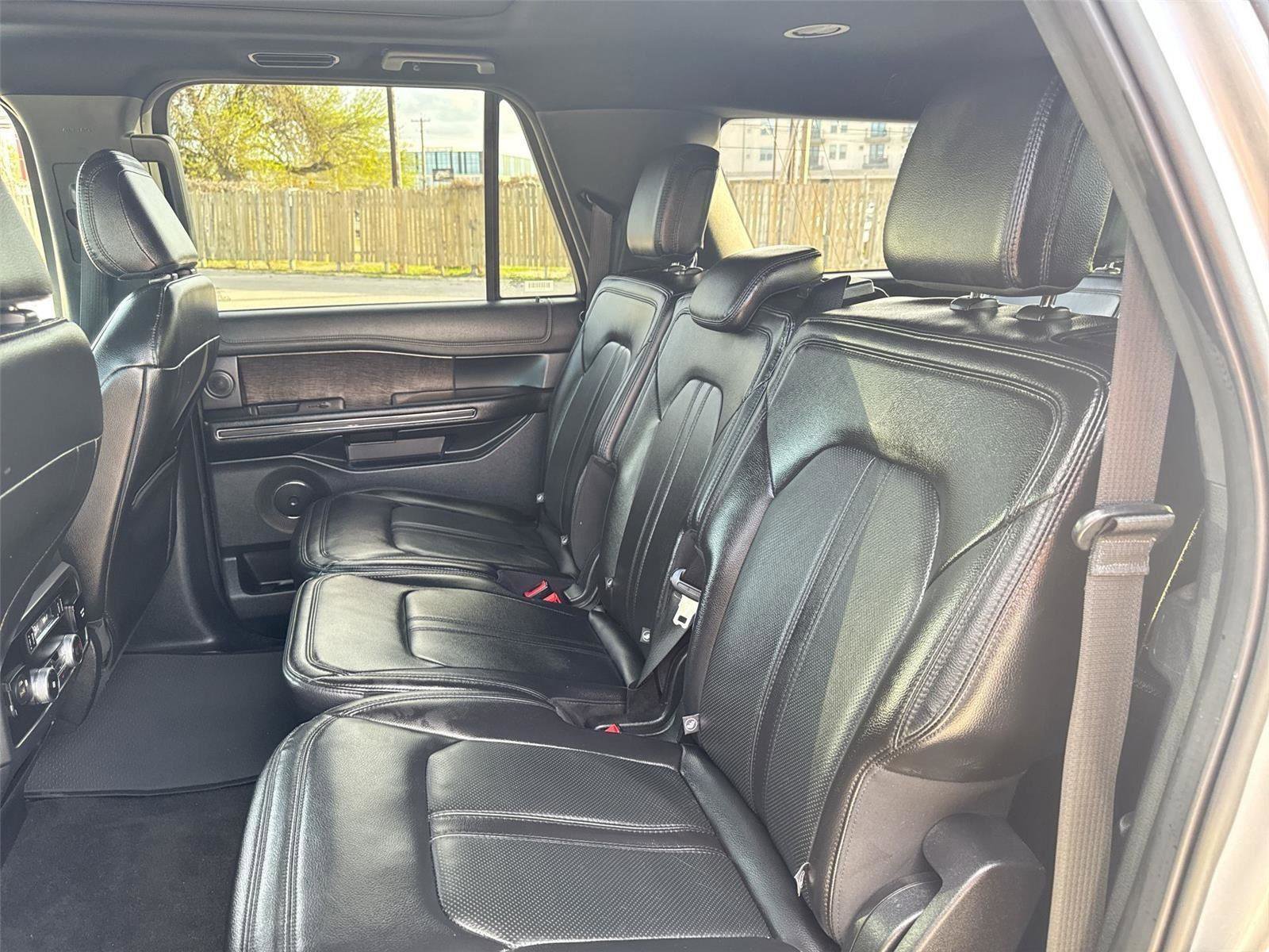 Certified 2021 Ford Expedition Max Limited RWD image 23