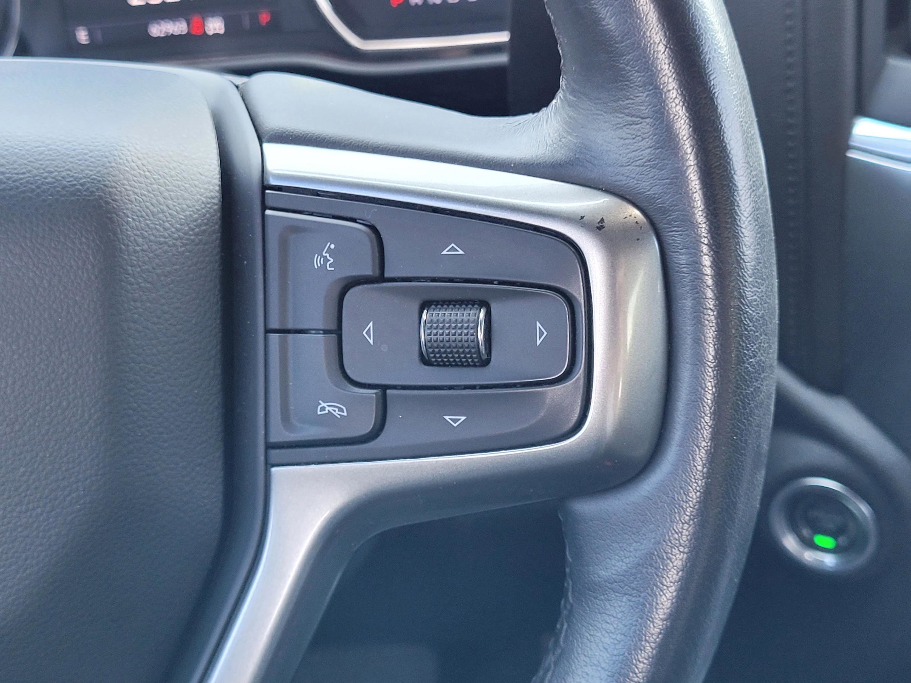 Used 2019 Chevrolet Silverado 1500 LT Trail Boss AWD/4WD image 13
