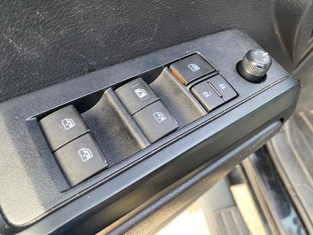 Used 2019 Toyota Tacoma SR w/ SR Convenience Package image 13