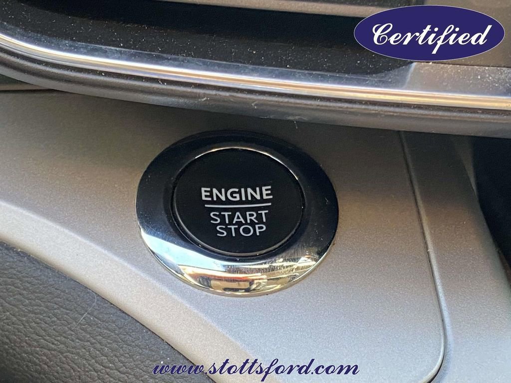 Certified 2022 Ford Explorer XLT w/ Equipment Group 202A image 25